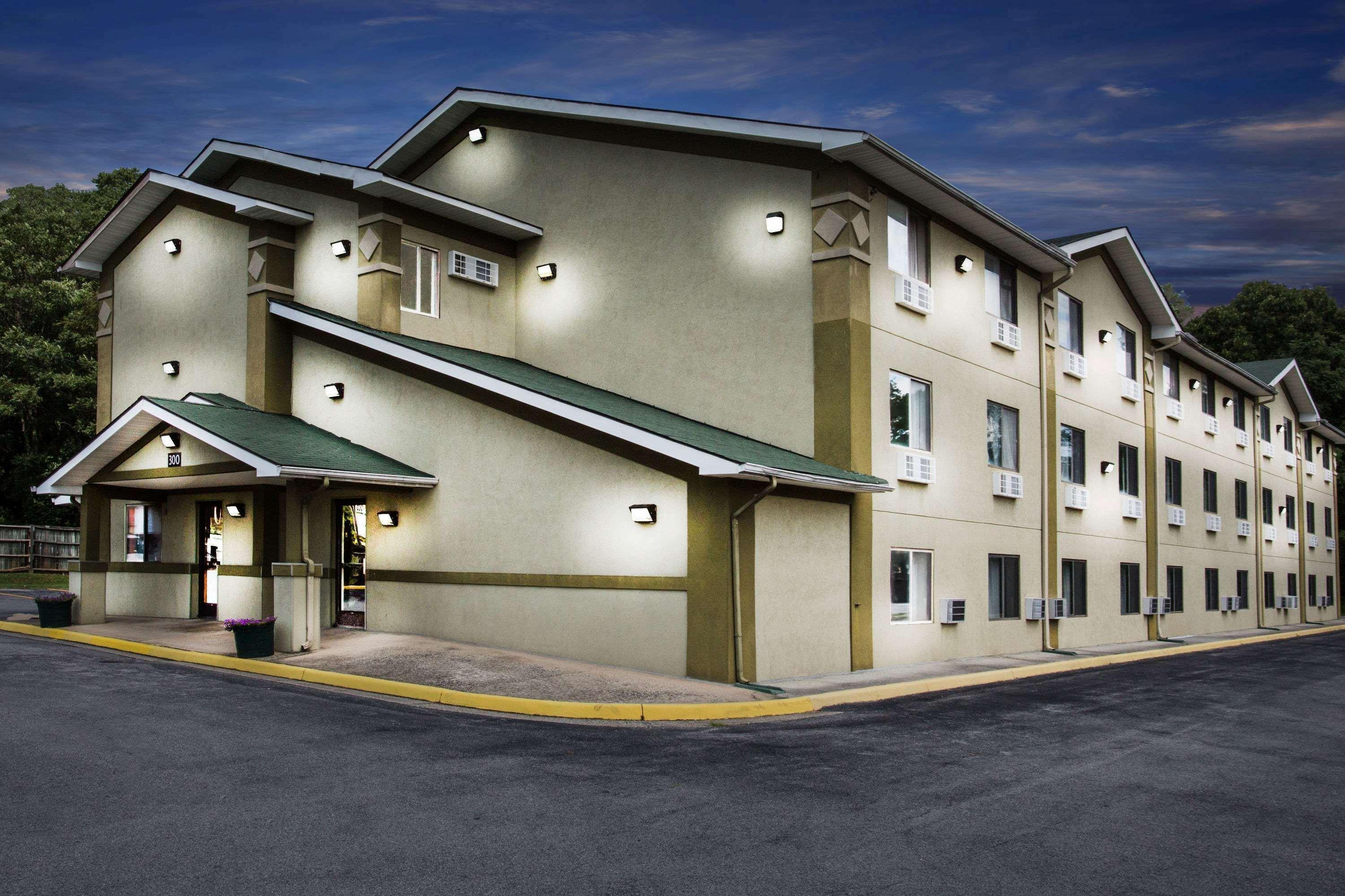 Мотель Super 8 By Wyndham Salem Va Экстерьер фото